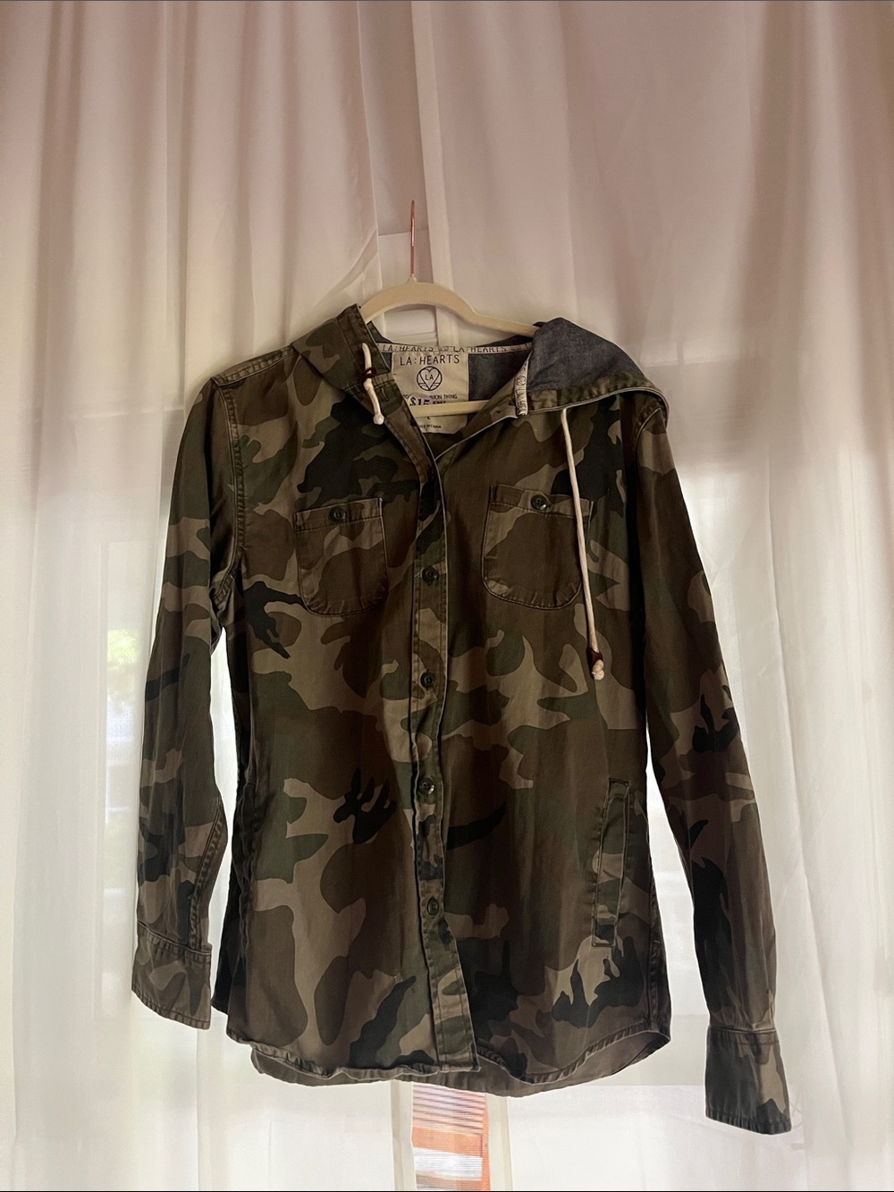 La Hearts Green Camo Hooded Shirt Jacket
